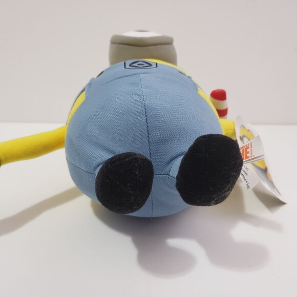 Despicable Me Minion Stuart Candy Cane Christmas Yellow Plush Soft Toy Factory - Picture 6 of 13